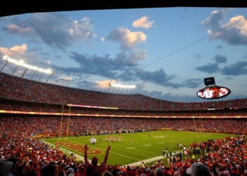 Kansas City Chiefs to leave Arrowhead Stadium, relocate across Kansas-Missouri border