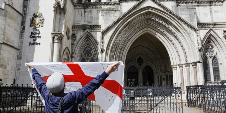 Caritas says new UK asylum rules are ‘incompatible with Gospel values’