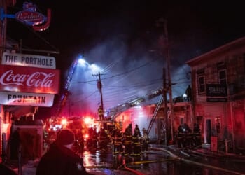 Fire in Portland's Old Port damages its waterfront and sinks at least one boat