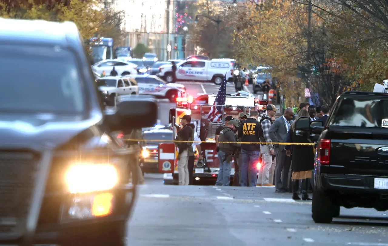 WASHINGTON,WASHINGTON, DC - NOVEMBER 26: Members of law enforcement, including the U.S. Secret Service and the Washington Metropolitan Police Department, respond to a shooting near the White House on November 26, 2025 in Washington, DC. At least two National Guardsmen have been shot blocks from the White House. According to reports, a suspect is being detained at a local hospital. (Photo by Anna Moneymaker/Getty Images) DC - NOVEMBER 26: Members of law enforcement, including the U.S. Secret Service and the Washington Metropolitan Police Department, respond to a shooting near the White House on November 26, 2025 in Washington, DC. At least two National Guardsmen have been shot blocks from the White House. According to reports, a suspect is being detained at a local hospital. (Photo by Anna Moneymaker/Getty Images)