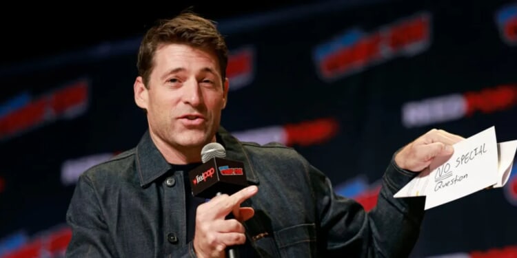 Bari Weiss Reportedly Gives Major CBS Gig To Tony Dokoupil