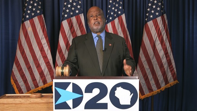 CNN Host Saves Dem Thompson From His National Guard ‘Unfortunate Accident’ Debacle – Twitchy