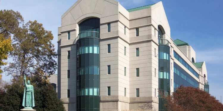 Catholic bishops back Trump’s removal of gender ideology in refugee forms