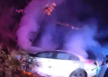 Cops Save Unconscious Man From Burning Car With Seconds to Spare – Faithwire