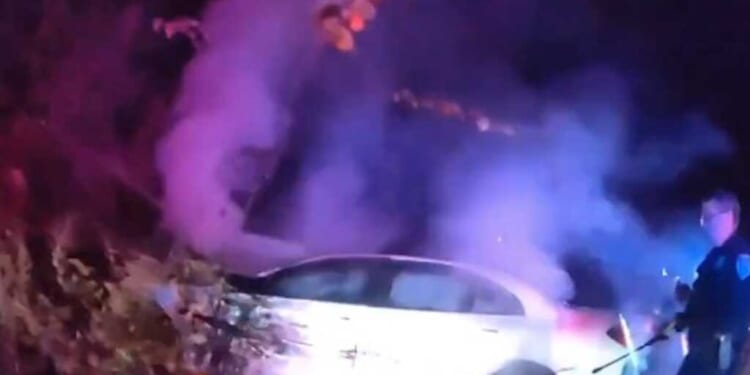 Cops Save Unconscious Man From Burning Car With Seconds to Spare – Faithwire