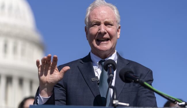 Dem Chris Van Hollen Breathes Life Into Years Old Hoax in Aftermath of National Guard Shooting – Twitchy
