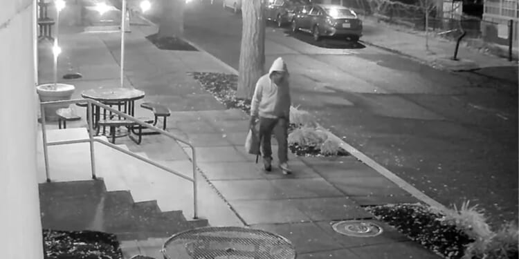 Dem Senator Blames Trump's FBI for Arrest of J6 Pipe Bomber Taking So Long [WATCH]