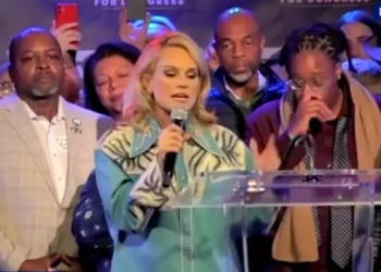 Democratic Loser Aftyn Behn Says She Used Concession Call To Lecture Republican Winner Van Epps About Obamacare