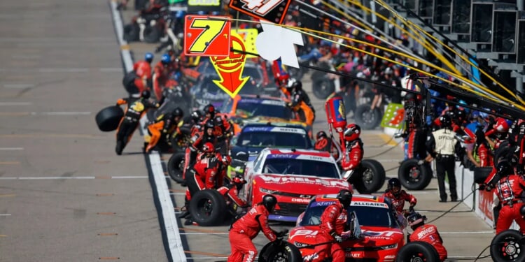 Famous NASCAR Driver Greg Biffle Dead After Plane Crash, Rep Says