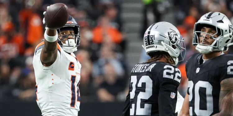 Fans Believe Raiders-Broncos Game Was Rigged To Cover Spread After Funky Ending