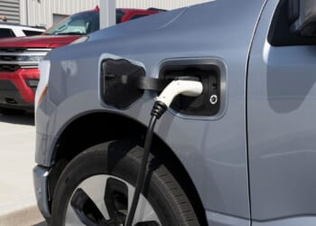 Ford Takes $19.5 Billion Write-Down, Scraps Flagship Electric Truck After EV Losses Mount [WATCH]