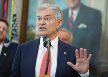 Gov. Tim Walz Needs to Be Investigated for Being Asleep at the Wheel – Twitchy