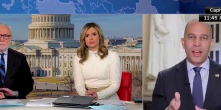 Hakeem Jeffries begrudgingly gives Trump credit for securing border