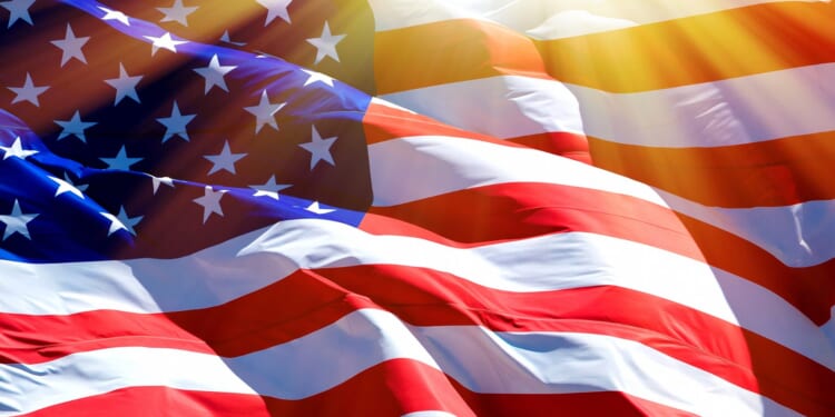 Internet Rallies to Help 88-Year-Old Vet Retire After Hardship [WATCH]