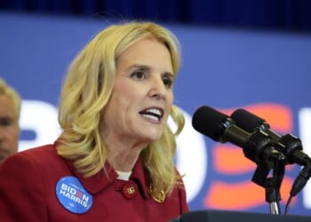 JFK's Unknown Niece Vows to Remove Trump's Name From Building With a Pickaxe – Twitchy