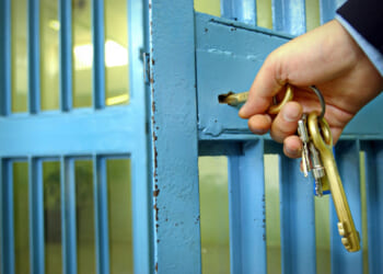 Joran van der Sloot, Who Confessed to Killing Natalee Holloway, Reportedly Attempts Suicide in Prison [WATCH]