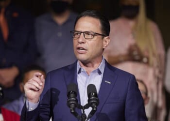 Josh Shapiro lashes out at Kamala Harris over memoir tales