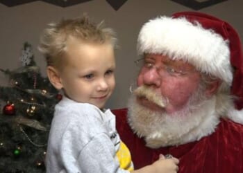 Libertarian Compares Santa to Illegals, Gets Ratio'd Into the North Pole – Twitchy