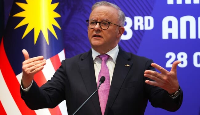 MS MAO’s Katy Tur Lauds Australian PM's Vow to Further Restrict His Countrymen From Defending Themselves – Twitchy