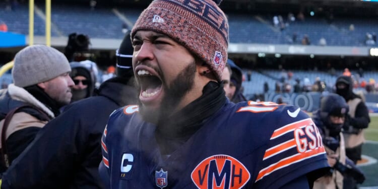 NFL's Chicago Bears Are Considering Leaving Illinois If Politicians Keep It Up [WATCH]