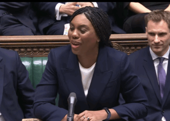 PMQs Badenoch grills Starmer over “broken Budget” fallout