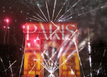 Paris Cancels NYE Party Amid Concerns Over Migrant Crisis