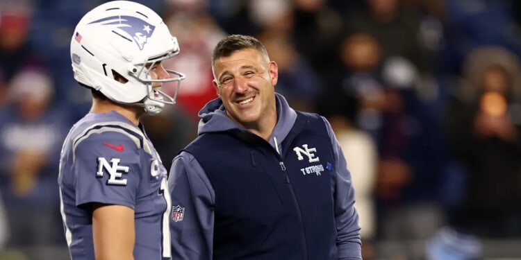 Patriots’ Mike Vrabel Beautifully Disrespects Hated Jets During 35-3 Blowout