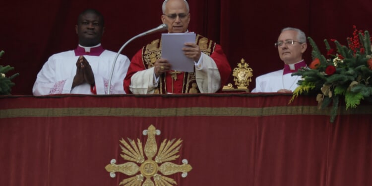 Pope Leo XIV highlights Gaza, Yemen, migrants in first Christmas Urbi et Orbi message