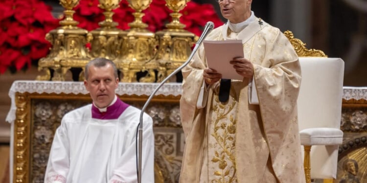 Pope, at Christmas Day Mass, says wars fed by falsehoods send young people to their deaths