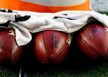 Punches Start Flying After Ferris State’s Chase Carter Gets Blasted With Vicious Late Hit