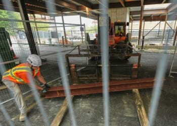 Real Americans, Real Jobs, Real Results – Deportation Wave Hits Louisiana and Phones Won’t Stop Ringing – Twitchy