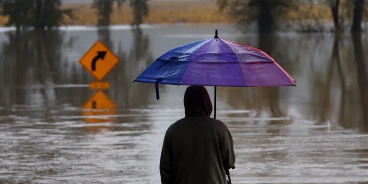 Strong Atmospheric River Set To Blast California With Heavy Rain, Mountain Snow Through Christmas