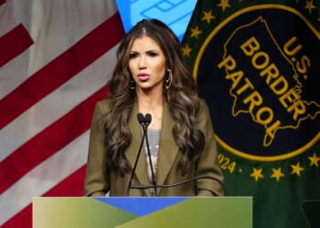 Twins Arrested on Charges of Threatening to Torture and Kill DHS Official, ‘Shoot ICE on Sight’