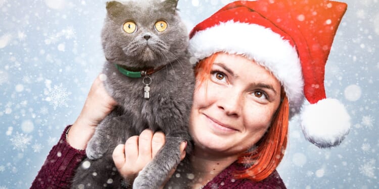 Two Cat Karen's Christmas Meltdown at Vegas Airport Goes Mega Viral [WATCH]