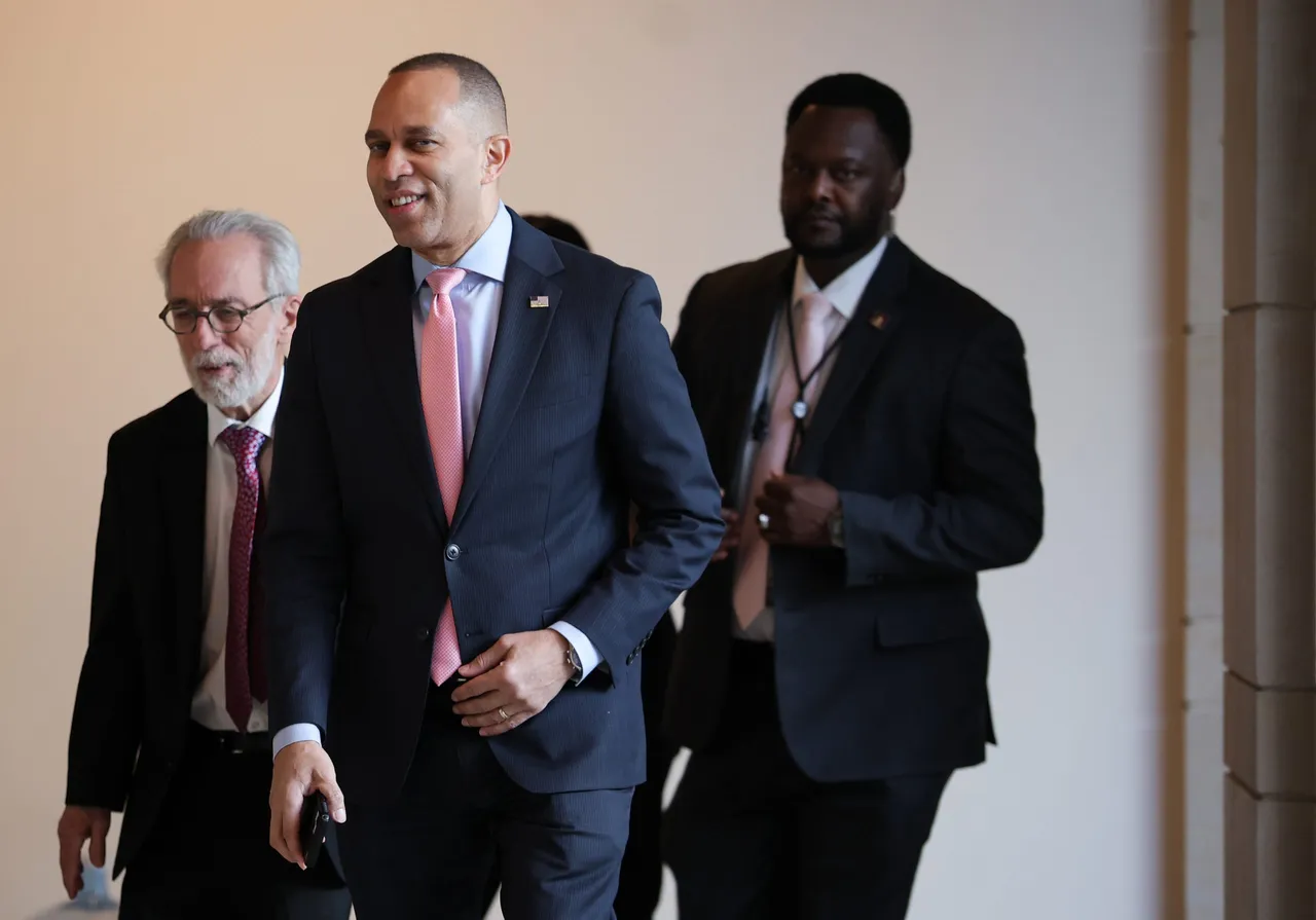 WASHINGTON, DC - JANUARY 08: House Minority Leader Hakeem Jeffries (D-NY) (C) arrives for a news conference at the U.S. Capitol on January 08, 2026 in Washington, DC. (Photo by Kevin Dietsch/Getty Images)