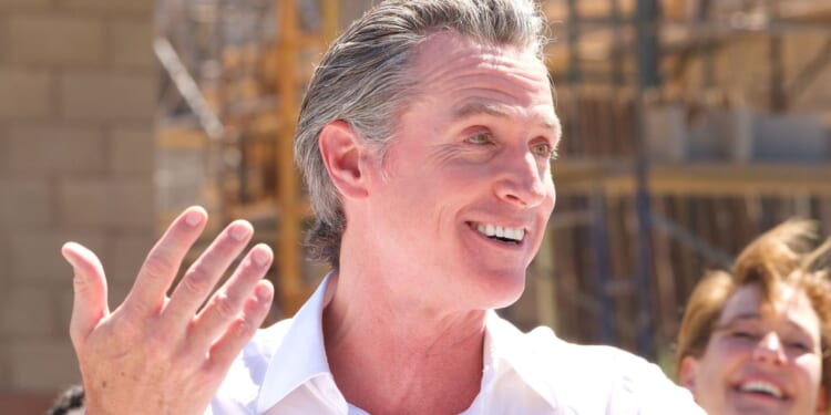 The Results of Gavin Newsom's Fast Food Minimum Wage Hike Are In [WATCH]