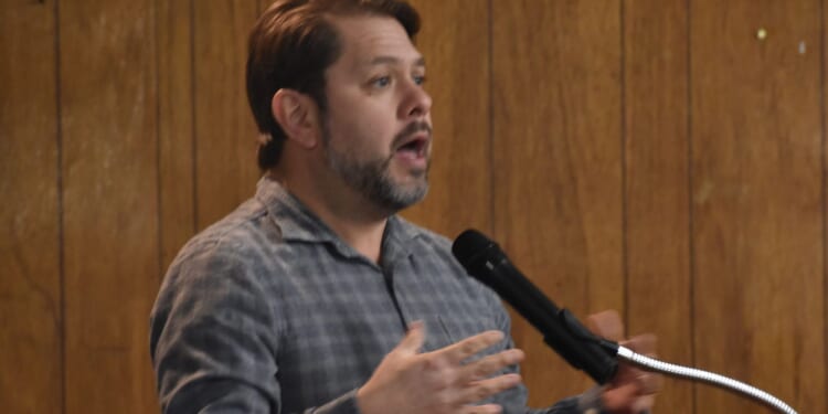 Soros-Backed Sen Gallego Triggered Over Trump's Maduro Operation, Hit with DHS Clap Back [WATCH]