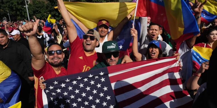 Trump's Venezuelan operation draws praise from GOP, anger from Democrats