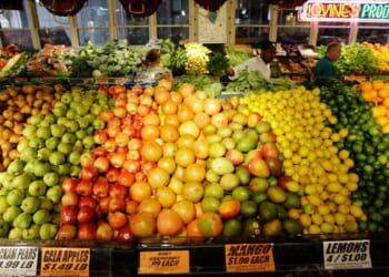 New dietary guidelines urge Americans to avoid processed foods and added sugar