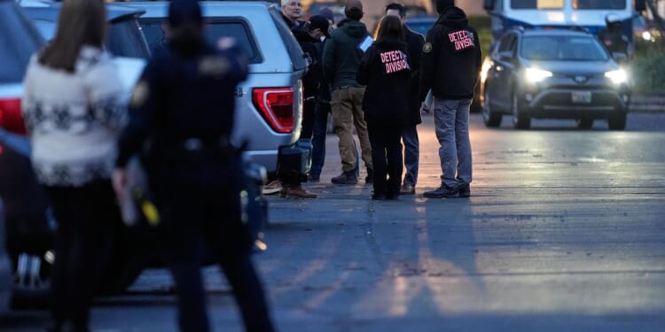 FBI says it has found no video of Border Patrol agent shooting 2 people in Oregon