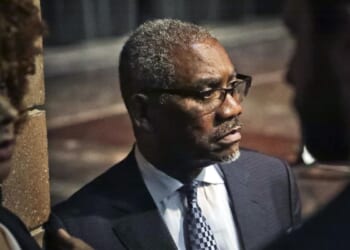 Trump to shut down Afghan evacuee camp