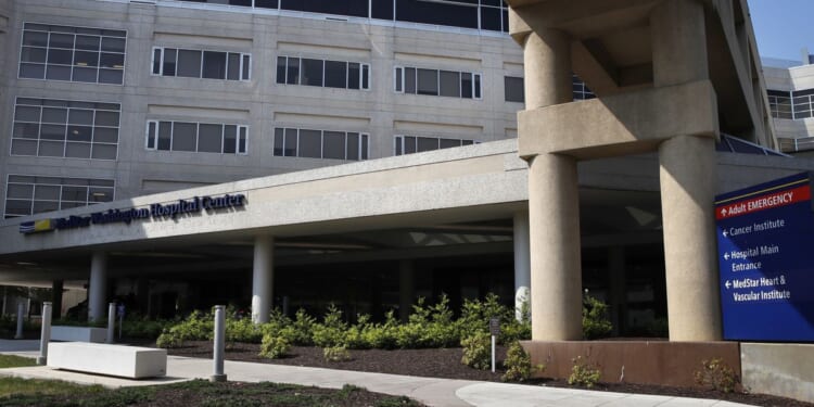 Nurses at MedStar Washington Hospital Center protest, claim wage theft by hospital administrators
