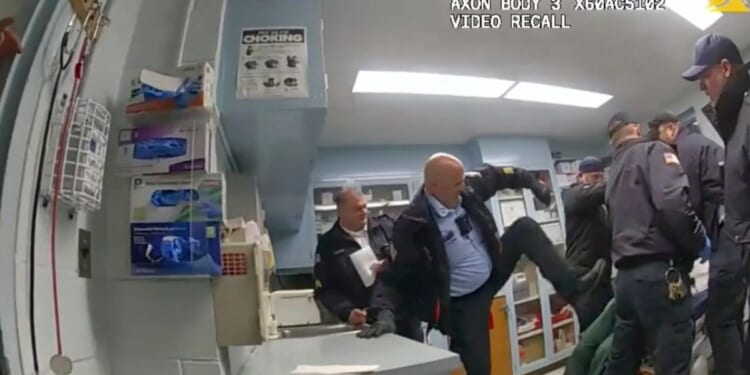 Prison guard accused of failing to step in during fatal inmate beating pleads to reduced charge