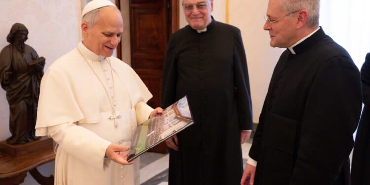 Pope Leo XIV meets FSSP leaders amid visitation, ‘Traditionis Custodes’ fallout