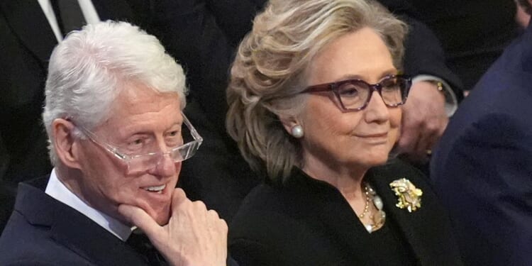 House GOP rejects last-ditch bid by Clintons to escape contempt vote