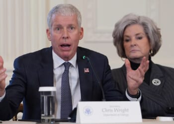 Energy Department prepares backup power to battle winter storm