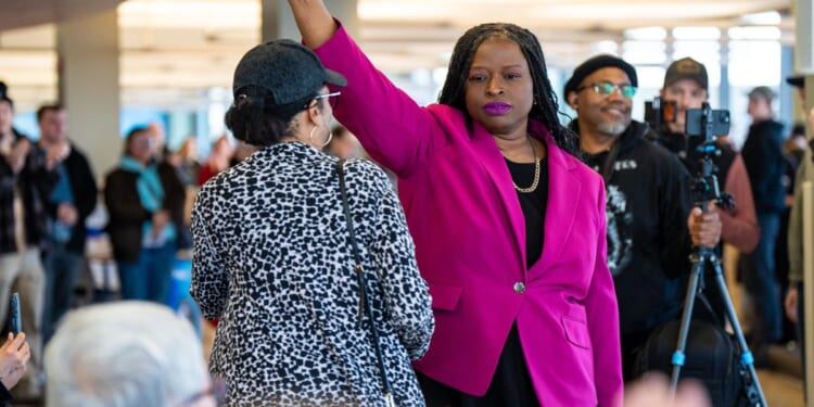 Minnesota activist releases video of arrest after manipulated White House version