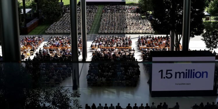 Billionaires Who Backed Democrats To The Hilt Anonymously Bemoan Socialist Takeover Of California