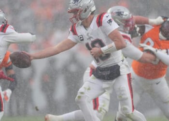 Patriots punch ticket to 12th Super Bowl with gritty 10-7 victory over Broncos in snowy Denver