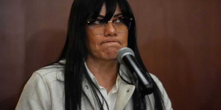 Mexico accused of breaking law in sending cartel members to U.S. without extradition order